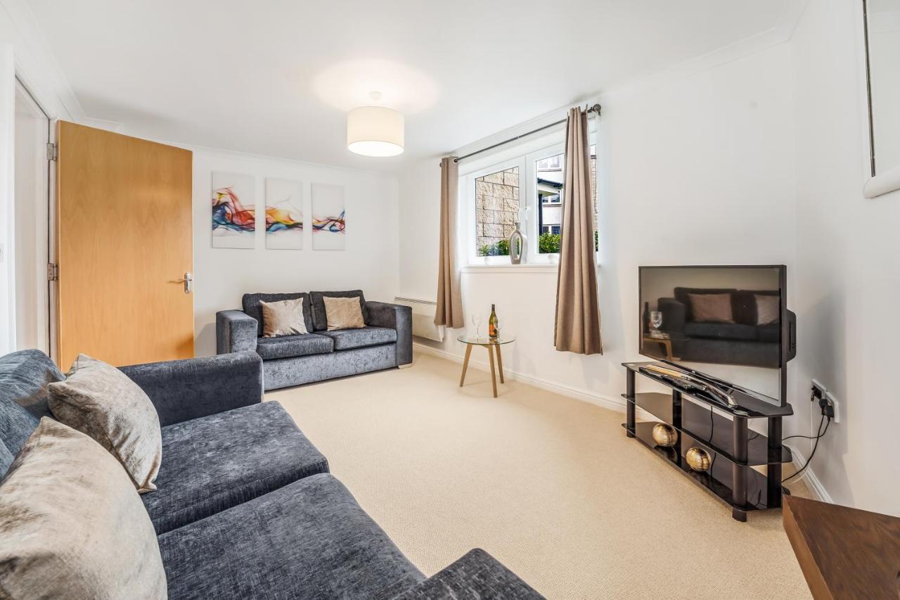Saughton Suite With Views Of Water Of Leith Единбург Екстер'єр фото