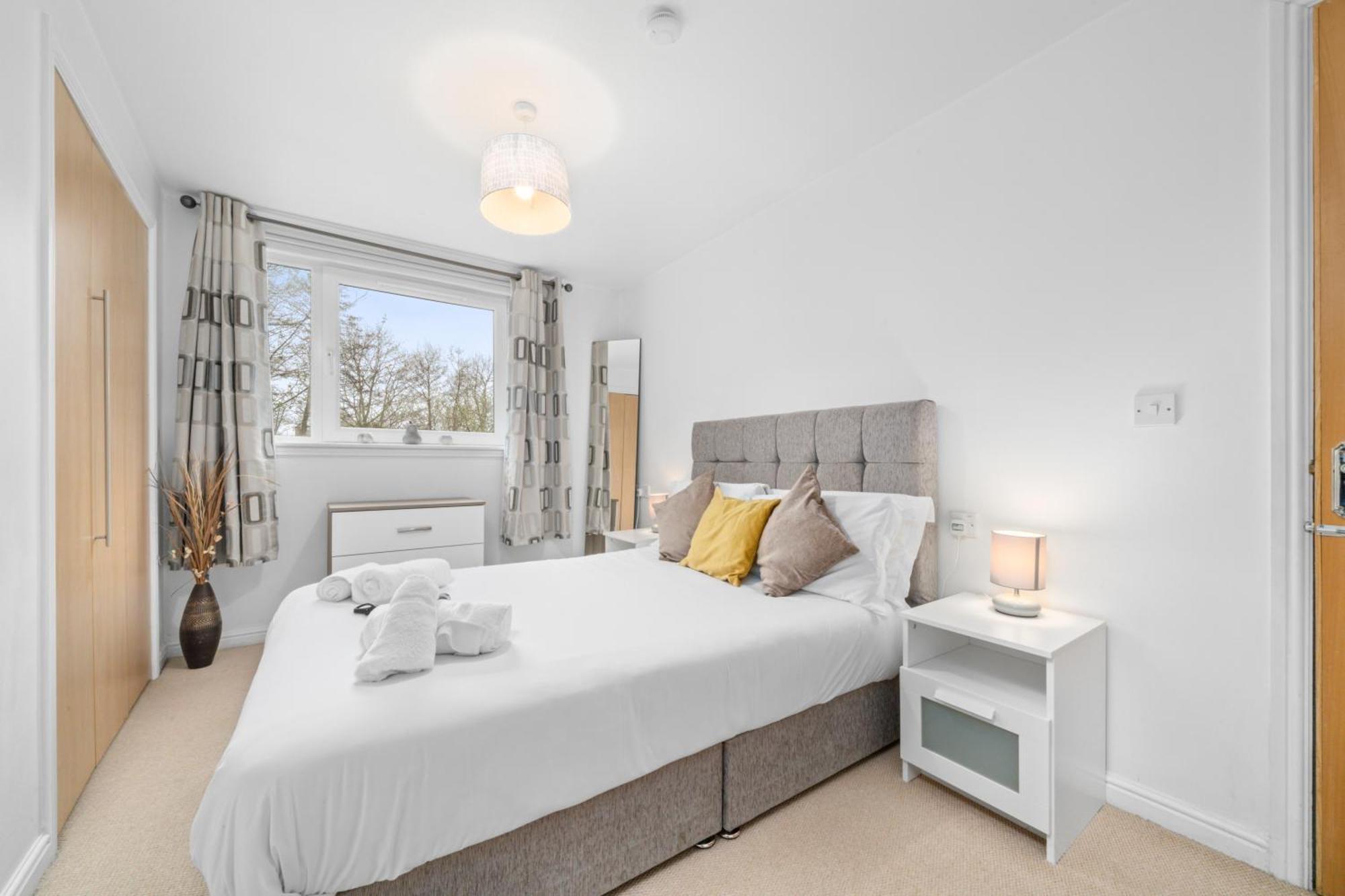 Saughton Suite With Views Of Water Of Leith Единбург Екстер'єр фото