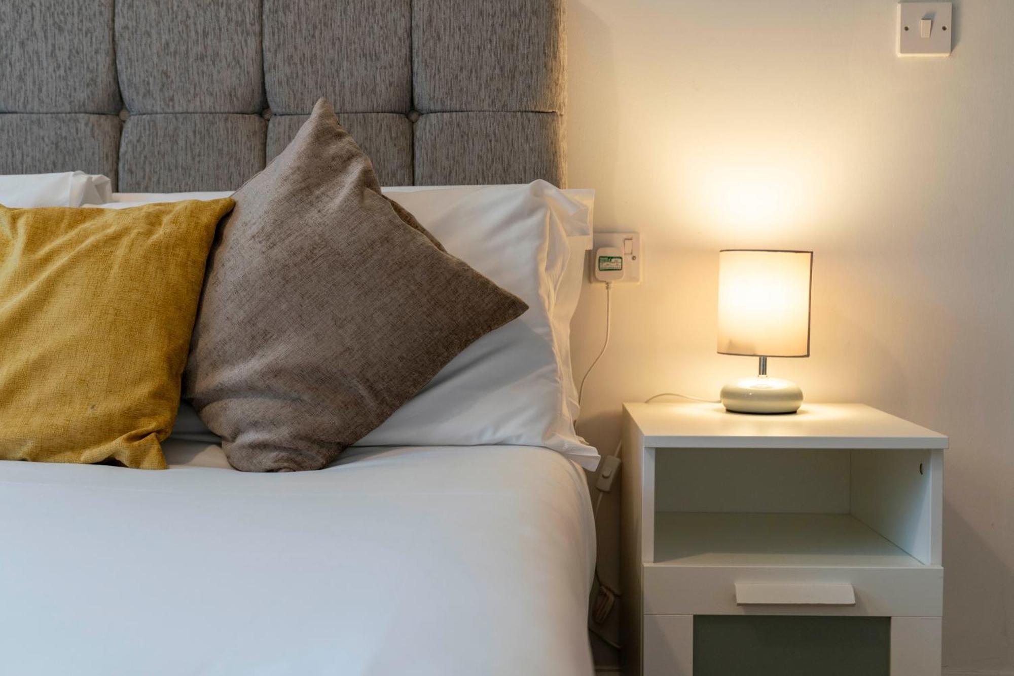 Saughton Suite With Views Of Water Of Leith Единбург Екстер'єр фото